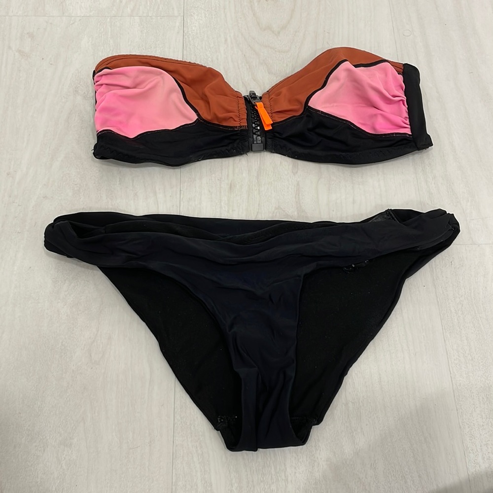 HM bikini 👙